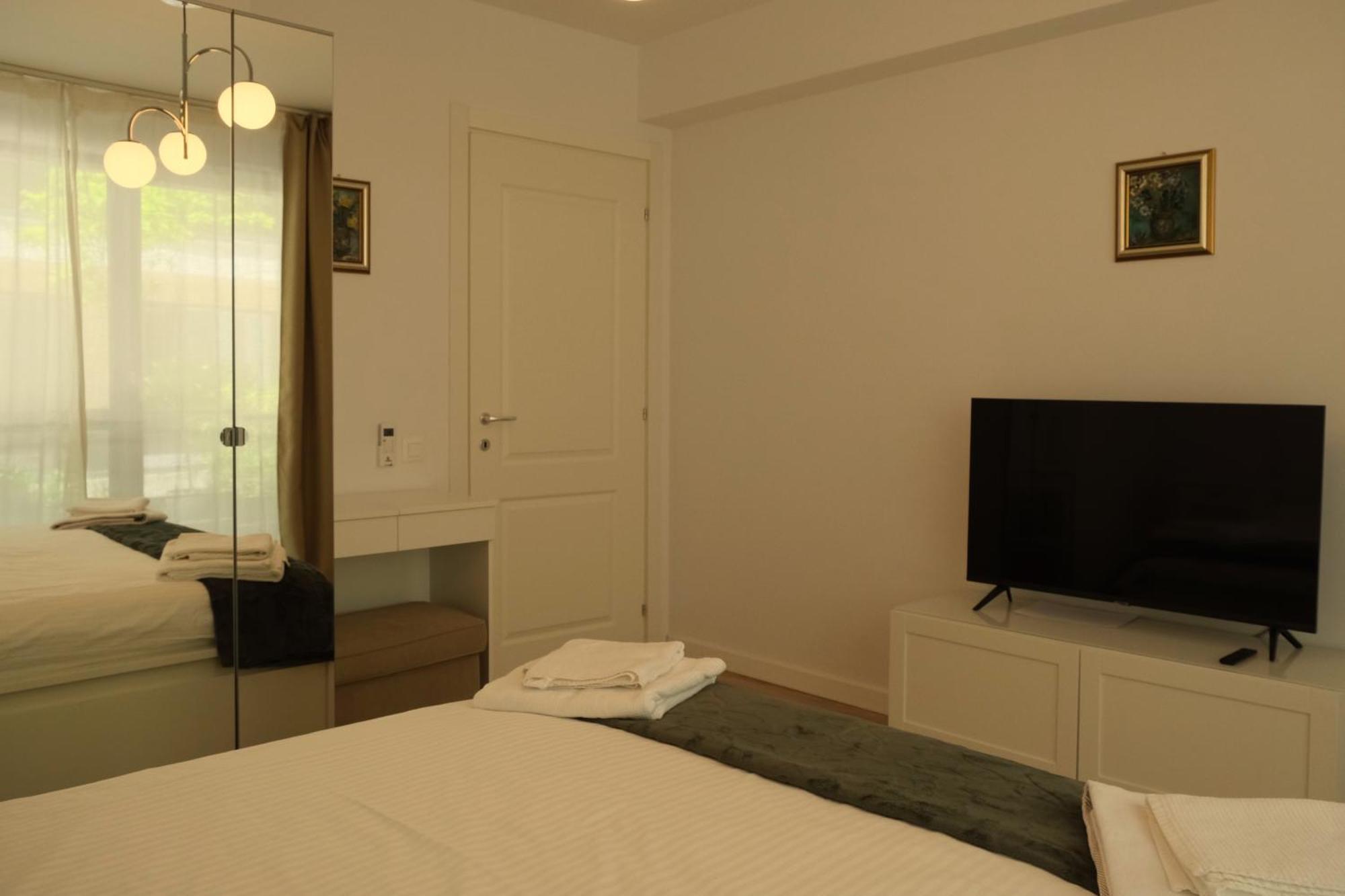 Bucharest Booking Apartments-Self Check-In Exteriér fotografie